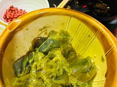 擂辣椒皮蛋-甲王二老长沙口味馆