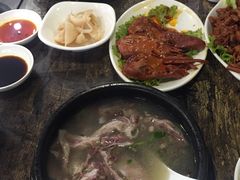 -万达广场(泰安泰山店)