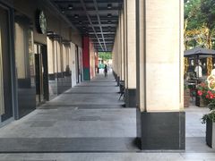 -星巴克(杭州湖滨银泰E区店)
