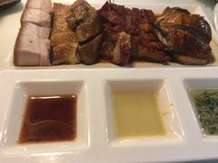 -新大咀港式茶餐厅(宝山万达店)