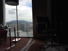 -广州天河希尔顿酒店