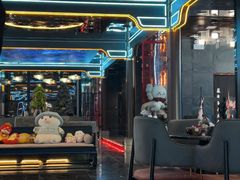 -屋有岛沉浸游戏旗舰店(中山公园店)