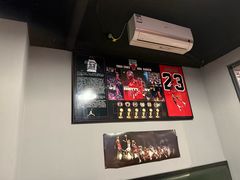 -京狮炙燥·精酿烧烤(首经贸店)