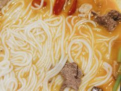 -粉小主·贵州酸汤牛肉粉(南京仙林金鹰店)