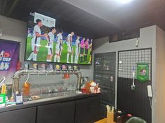 -京狮炙燥·精酿烧烤(首经贸店)