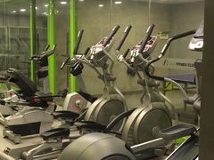 -齐岸健身(花园城店)