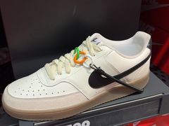 -NIKE上海青浦优选体验店