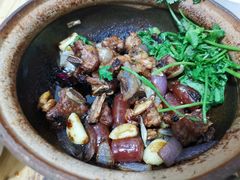 腊肠排骨煲-海口滨海新村143号海南老字号炒菜店