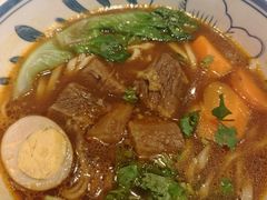 金牌红烧牛肉面-康师傅私房牛肉面(马泉营奥莱店)