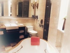 -沈阳皇朝万鑫酒店