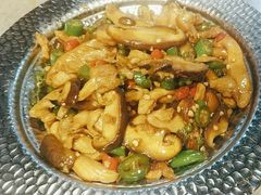 -渝是乎酸菜鱼(龙旗购物中心店)