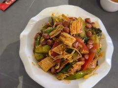 -陈熹公民族美食文化餐厅·清真(中华广场店)