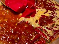 -王婆乔鲜鱼自助火锅(蜀汉路店)