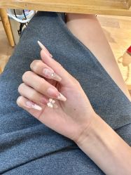 -UGIRL有个美甲