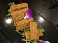 -河畔春天时尚餐厅