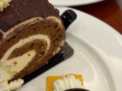 -元一希尔顿酒店·鲜切牛肉火锅禅自助餐厅