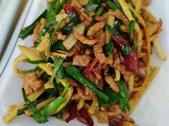 -钟记陕南菜·煎锅鱼(红专南路店)