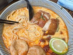 叻沙鸡扒米线-兴华里茶记(禅城同济首店)