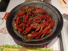 -肥肥虾庄·金牌油焖大虾(汉口城市广场店)