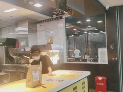 -麦当劳(深圳北站高铁店)