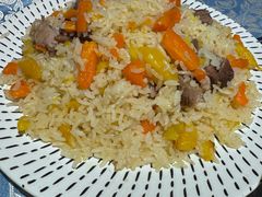 碎肉手抓饭-巴扎美食·新疆菜·西域歌舞表演餐厅(新疆大厦店)