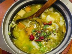 -周鱼小馆石锅酸菜鱼(活力汇店)