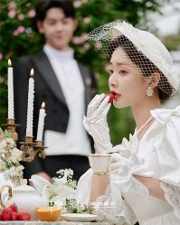 -红番婚纱礼服