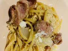 意大利传统车轮面-新贝乐意大利餐厅(苏州中心店)