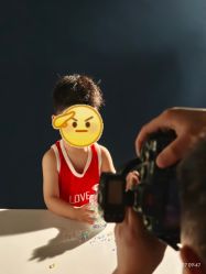 点击看大图 -十孕纪高端孕妇亲子摄影