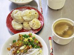 -高师傅特色米粉汤包(建设路店)