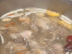 -喃喃椰·糟粕醋·椰子鸡火锅(七堡花园店)