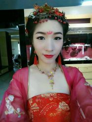 -完美新娘婚纱摄影