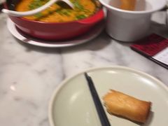 -蝴蝶里·粤菜·点心(滨江龙湖店)