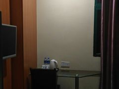 -汉庭(上海虹桥机场新店)