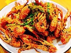 -虾弄弄海派小龙虾·牛羊蝎子火锅
