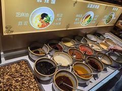 -一朵菌·野生菌探索家火锅(南亚店)
