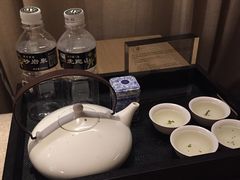 附赠虎跑水龙井茶-杭州逸设计师酒店(武林广场店)