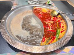 -廖掌柜·重庆鲜货火锅(上海首店)