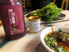 -月满大江火锅(总府路店)