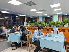 -崴海渔村(虹梅路店)