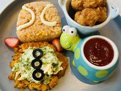 -水桶王国主题餐厅·聚会·生日派对·亲子活动·家庭套餐(亚龙湾希尔顿店)