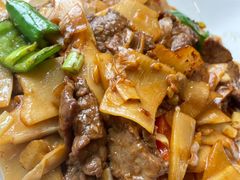 酸笋炒牛肉-美极鲜食坊(宝安南路店)