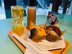 黑糖燕麦冰拿铁-sugarman espresso素饮糖人高新咖啡工厂