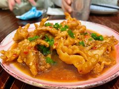 蒜香鸡脚-浩海火烧云傣家菜(京广店)