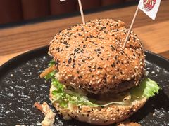 牛肉鹅肝汉堡-FAT COW(静安寺店)