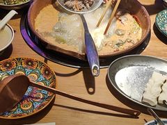 -洱火云南酸菜牛肉火锅(石景山当代商城店)