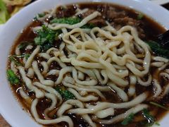 -清真吴记门钉肉饼·喜多利