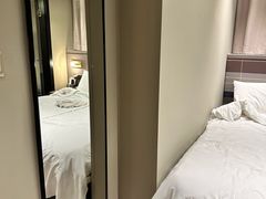 -如家精选酒店(上海思南路淮海中路地铁站店)