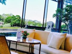 靠窗位-福州西湖大酒店·怡湖咖啡厅