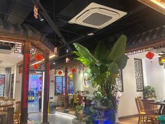 -春天里餐厅(西田城店)